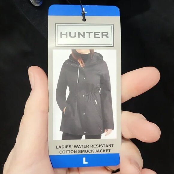 NEW Hunter Ladies' Water & Wind Resistant Rain Jacket, Black Large NWT - Picture 8 of 9
